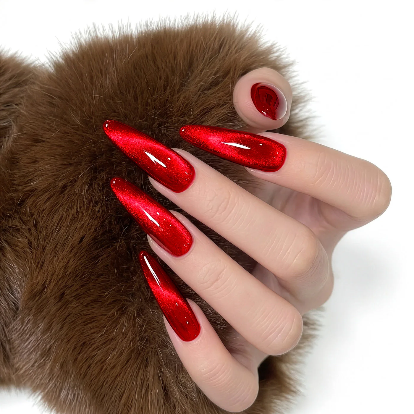 2Guys Cat Eye Gel - Red (15ml) #RUBIQUE - Image 2