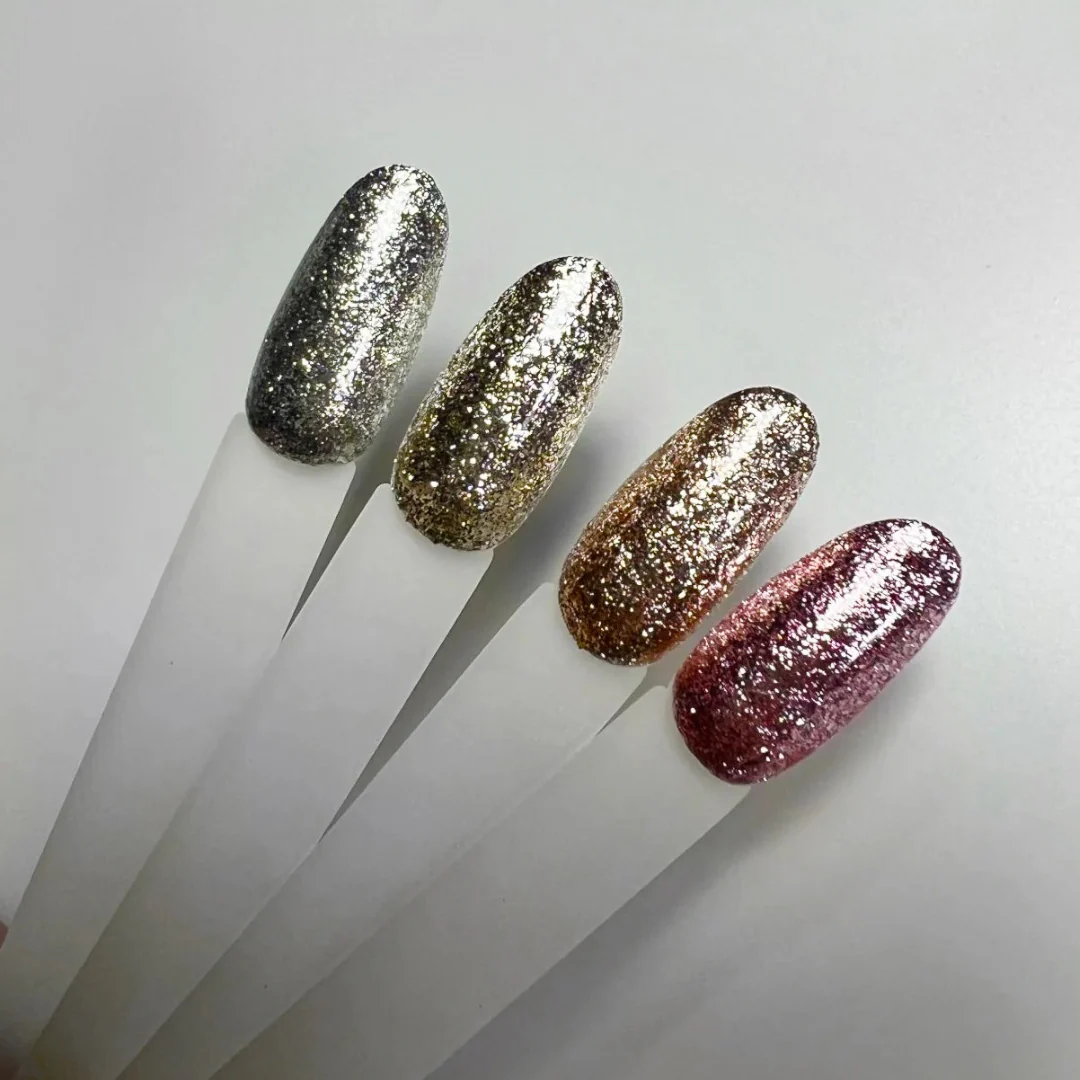 Akzéntz UV/Led Gel Play - Glitz 24K Gold Leaf 0.14Oz - Image 3
