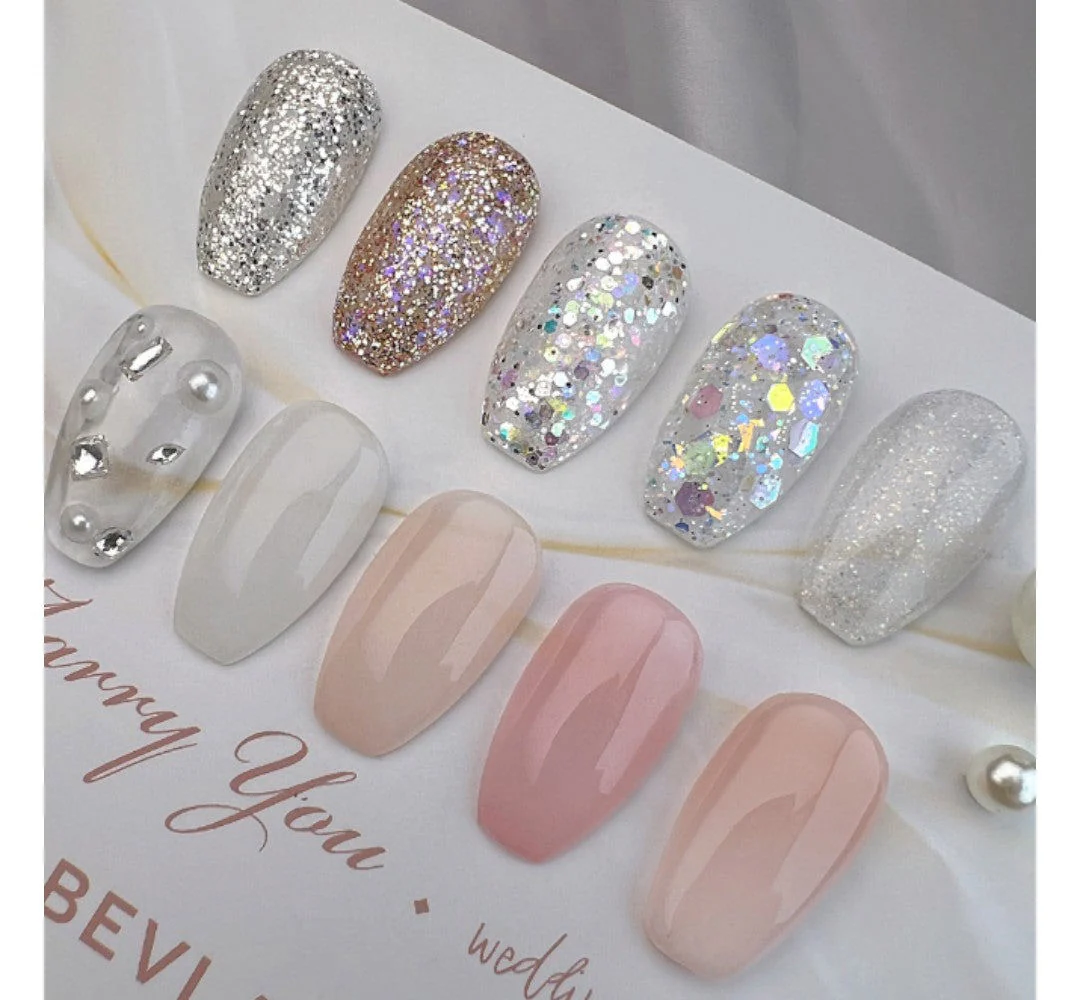 Bevlah Gel Polish (HEMA-Free) - Love #G95 - Image 3