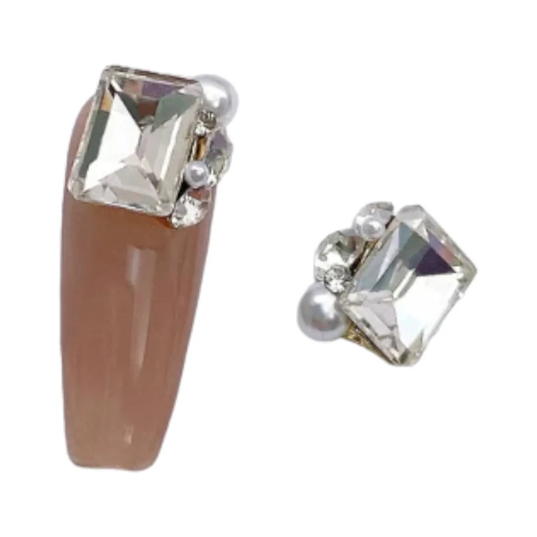 CNBS Nail Charms - White Crystal Clusters 5pcs - Image 7