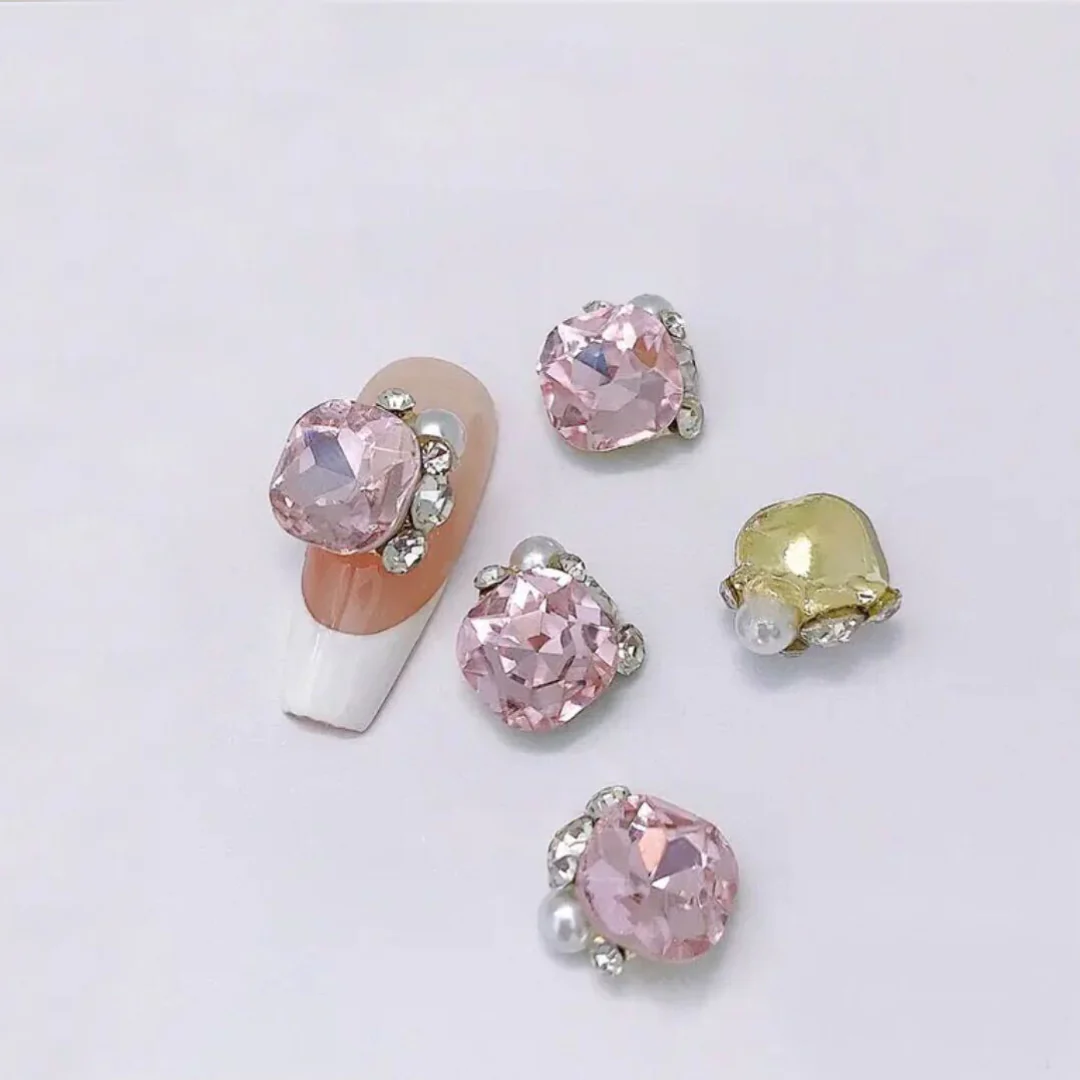 CNBS Nail Charms - Pink Crystal Clusters 5pcs
