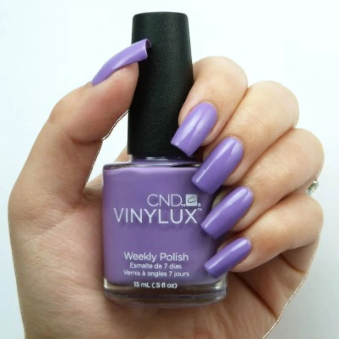 CND Vinylux - #125 Lilac Longing - Image 2