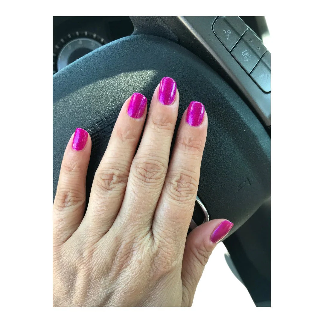 CND Vinylux - #209 Magenta Mischief - Image 2