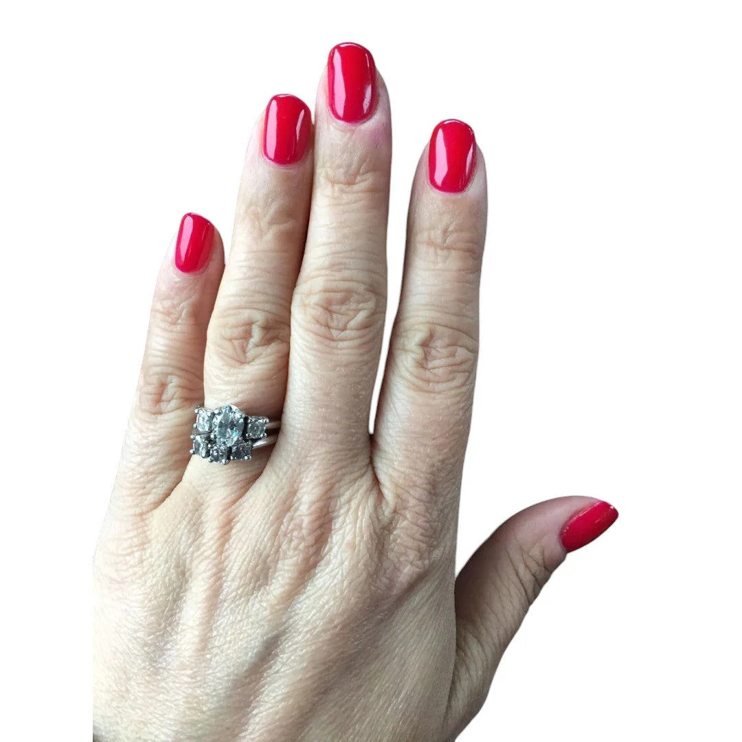 CND Vinylux - #248 Ripe Guava - Image 2