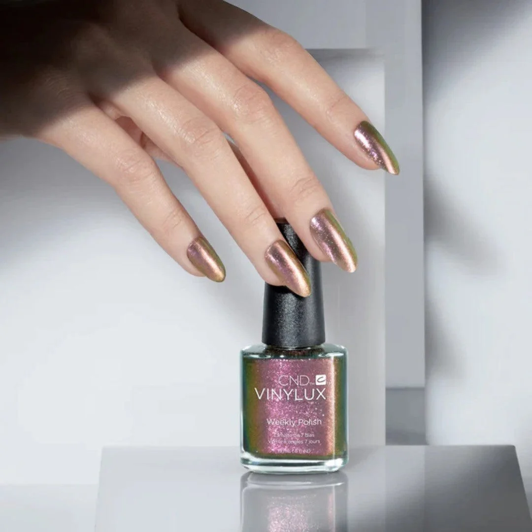 CND Vinylux - #252 Hypnotic Dreams - Image 2