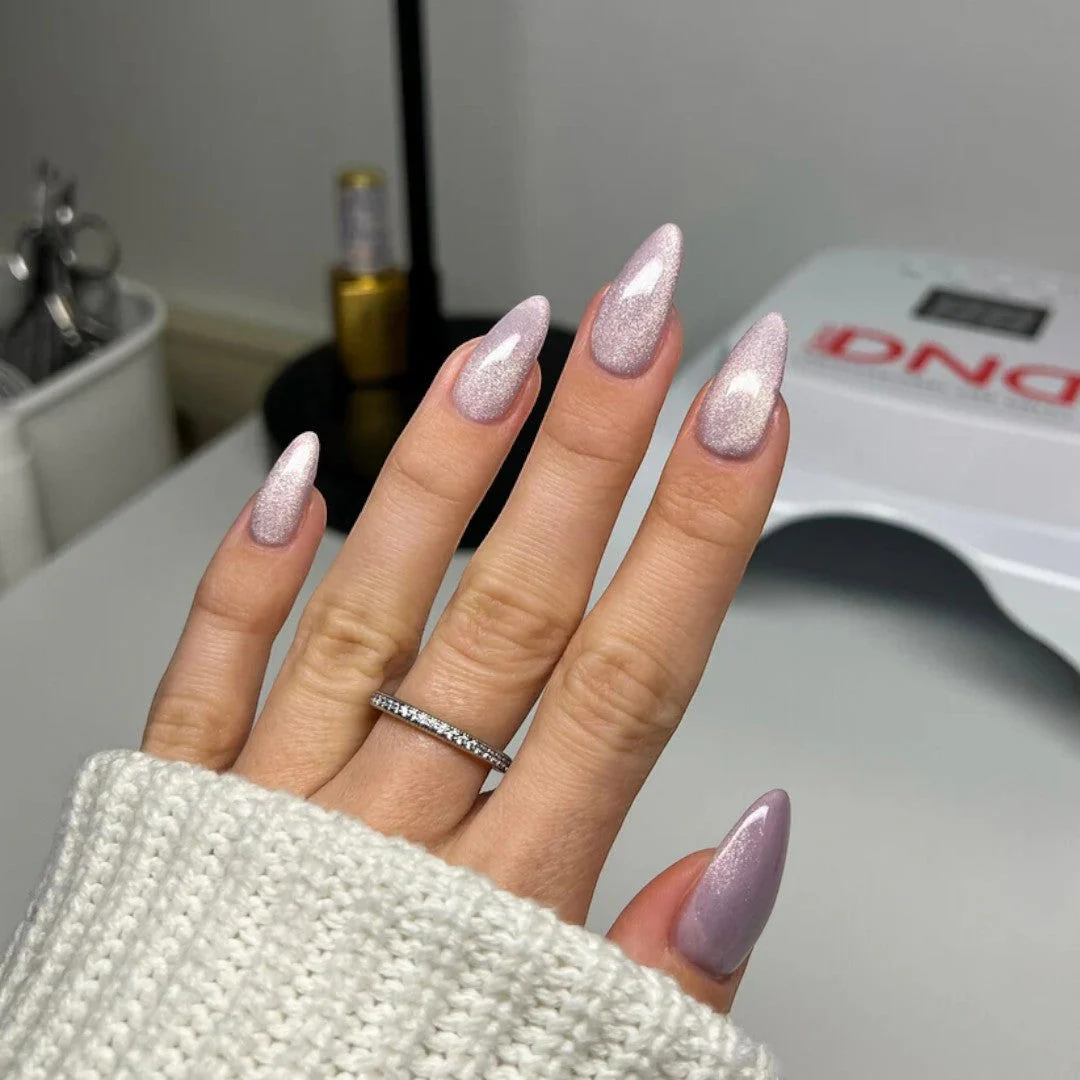 DND Diva 9D Cat Eye Gel Polish - Fairytail #27 - Image 3