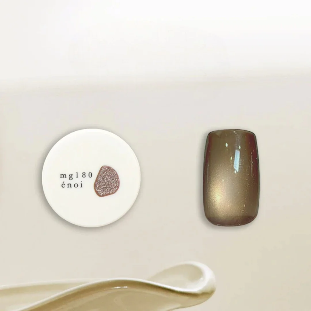 Enoi Cat Eye Gel Polish - Milk Magnet #MG180