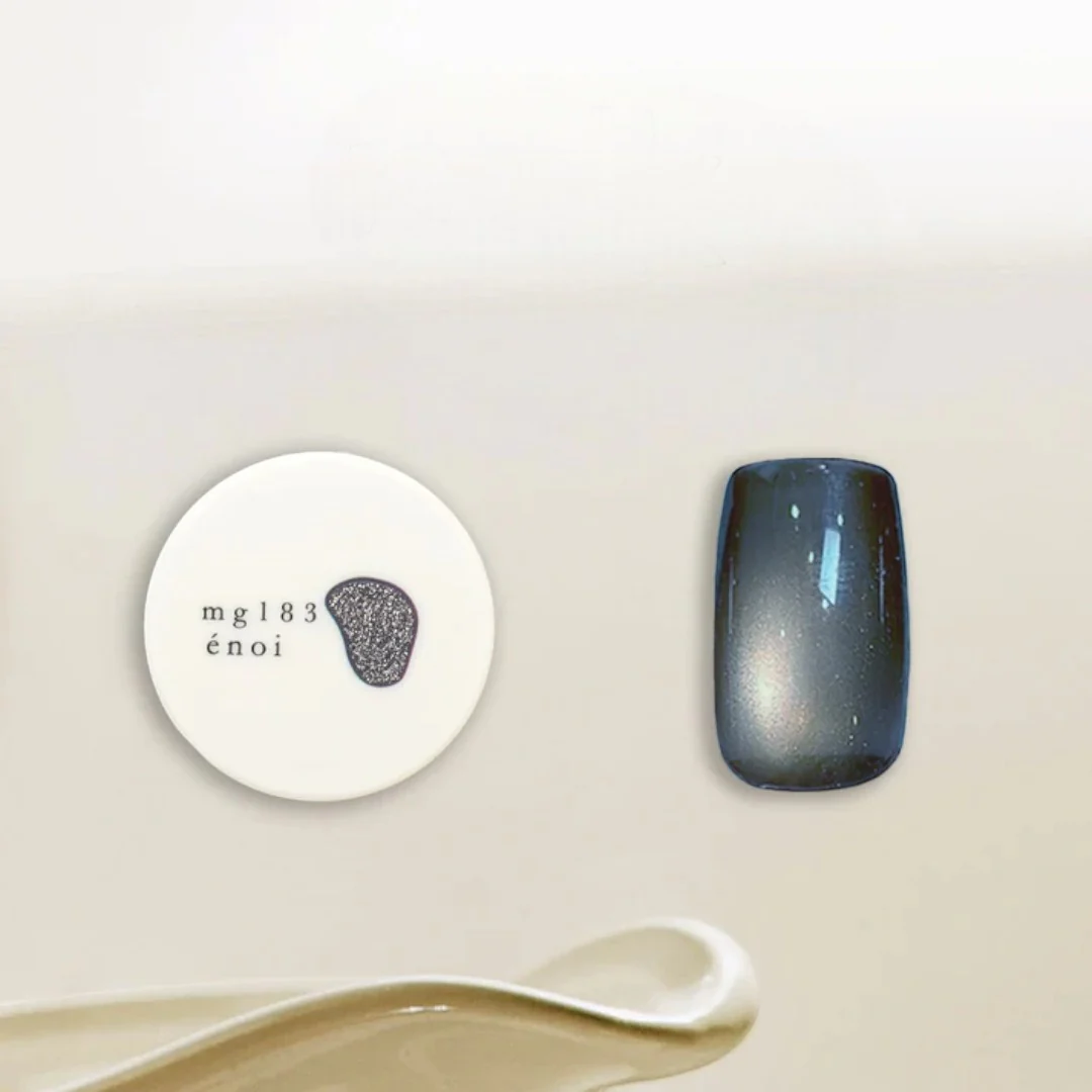 Enoi Cat Eye Gel Polish - Milk Magnet #MG183