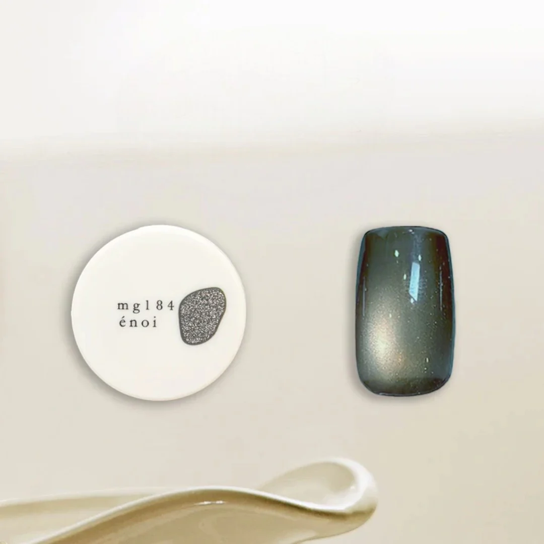 Enoi Cat Eye Gel Polish - Milk Magnet #MG184