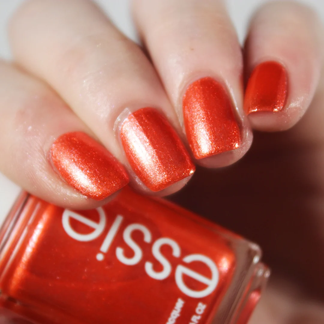 Essie Nail Lacquer - Cupid's Beau #1666 - Image 2
