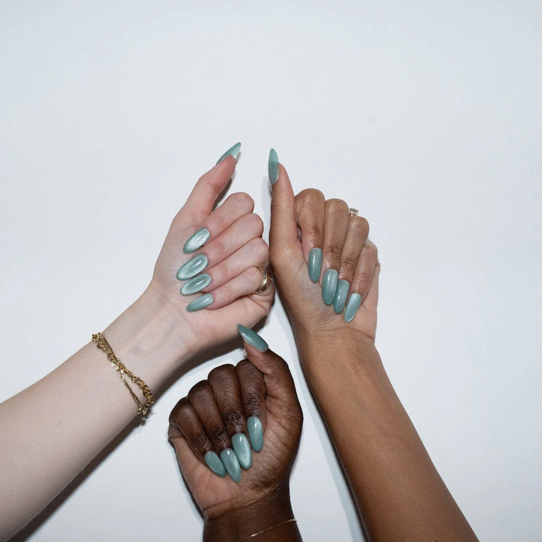 Kokoist x Nail Thoughts Cat Eye Gel Polish - Mt. Fuji View #NTM-08 - Image 3