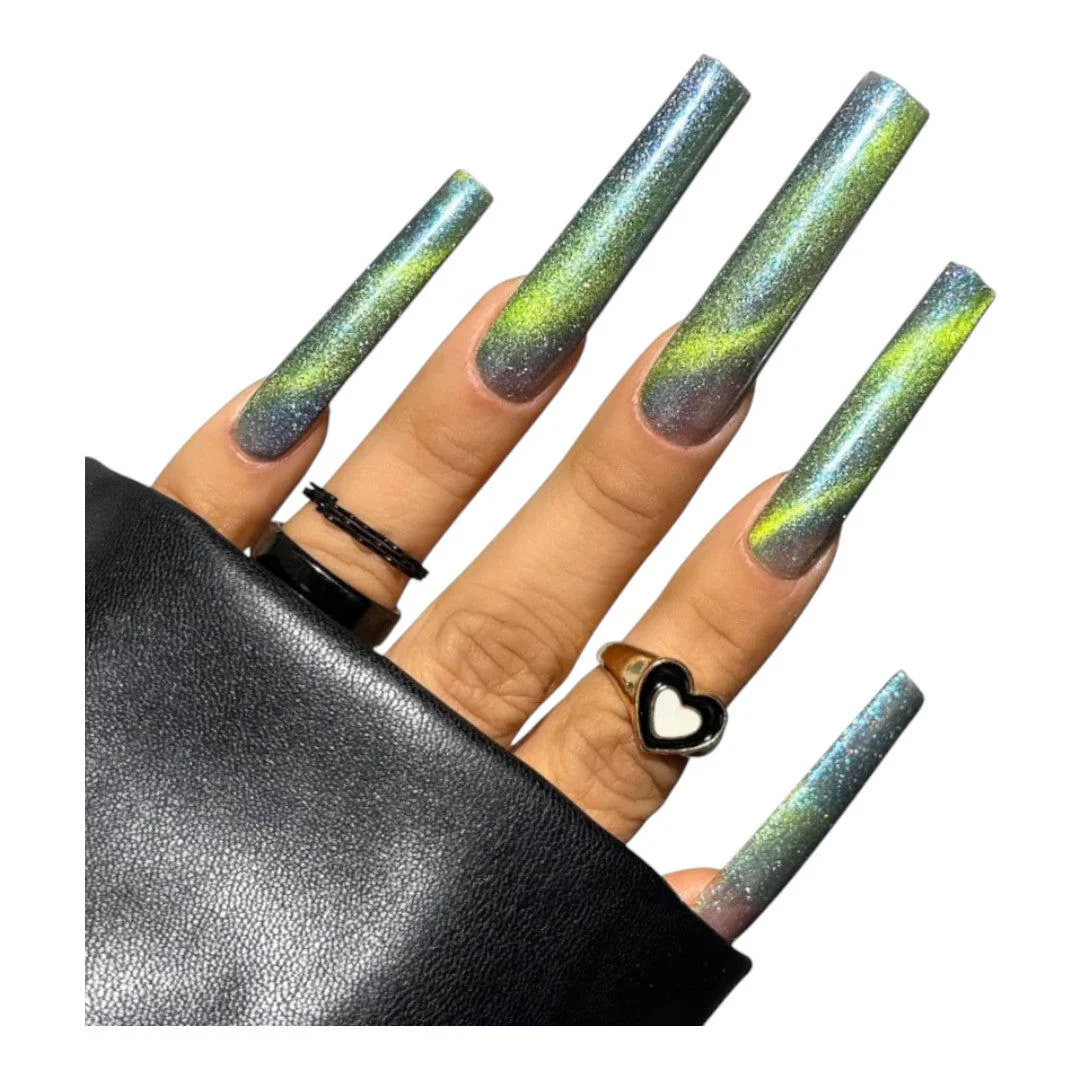 Nailz By Dev Cat Eye Gel Polish - Enchanted Forest - Image 2