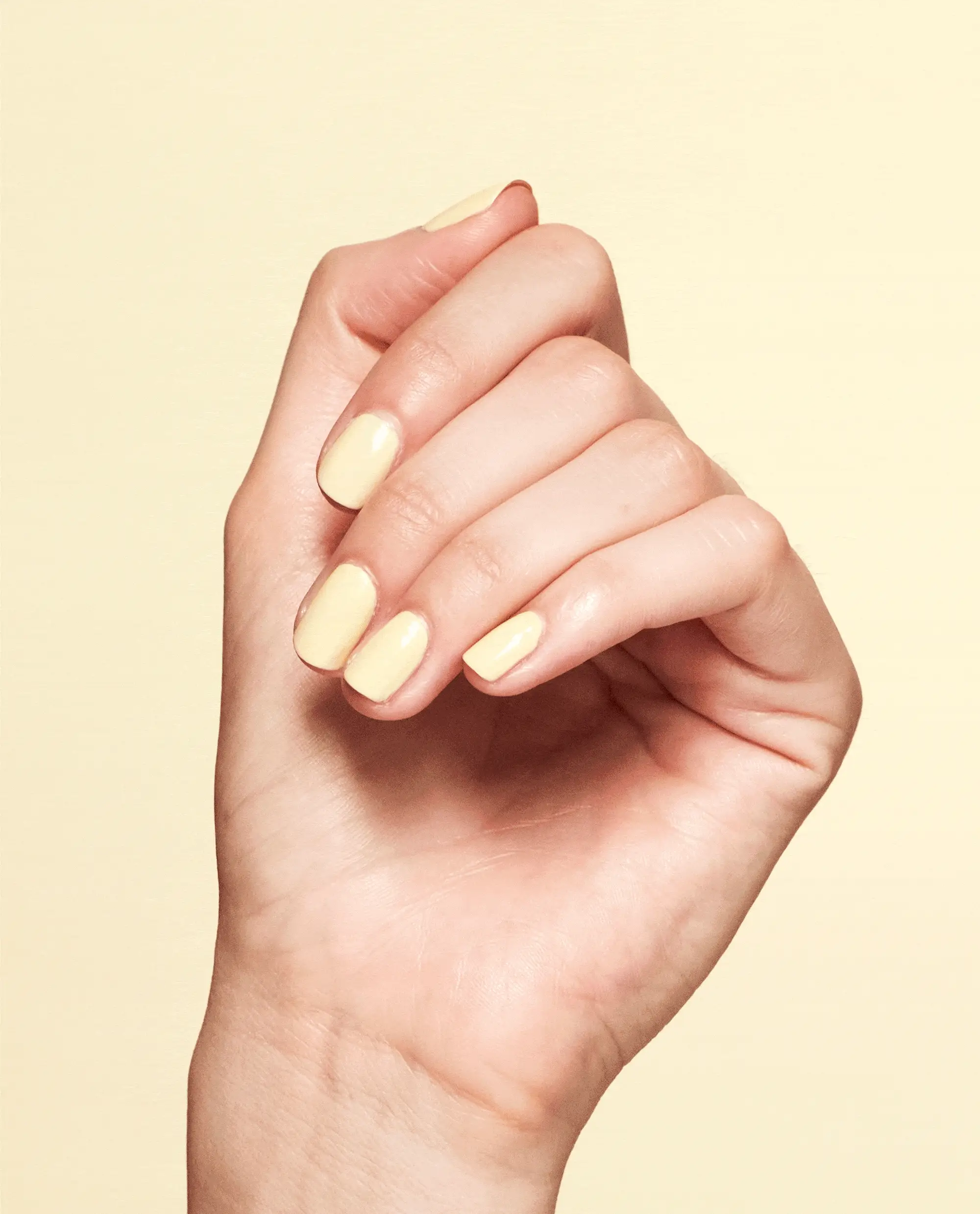 OPI Lacquer - Blinded By The Ring Light #NLS003 - Image 3
